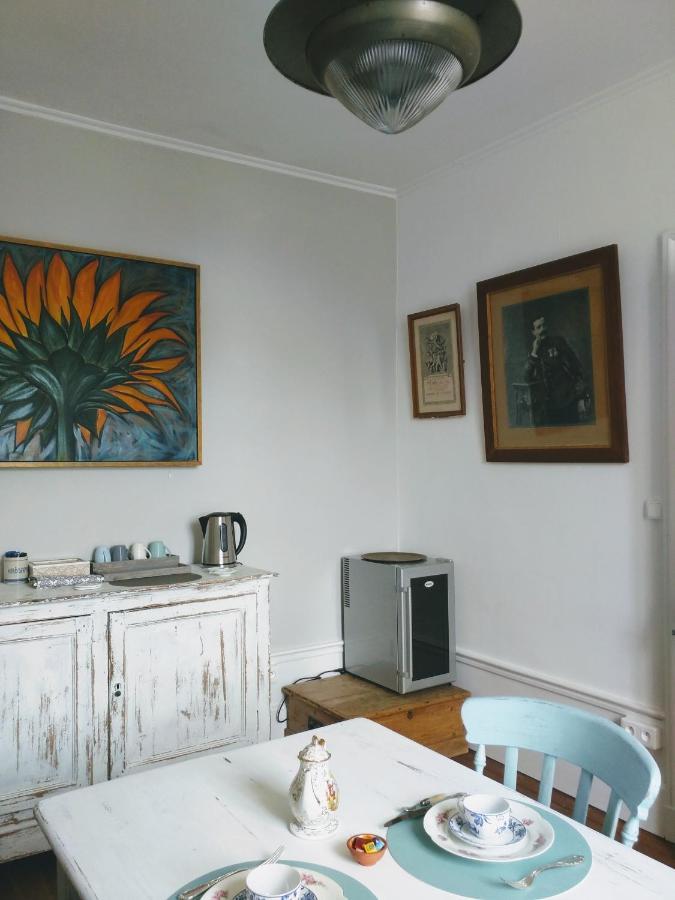 Quai Des Fleurs Bed and Breakfast Saint-Savinien Buitenkant foto